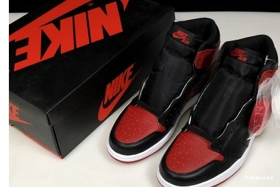 Hyperoad RETRO AIR “BANNED” MENS RED JORDAN HIGH 1 OG 1111